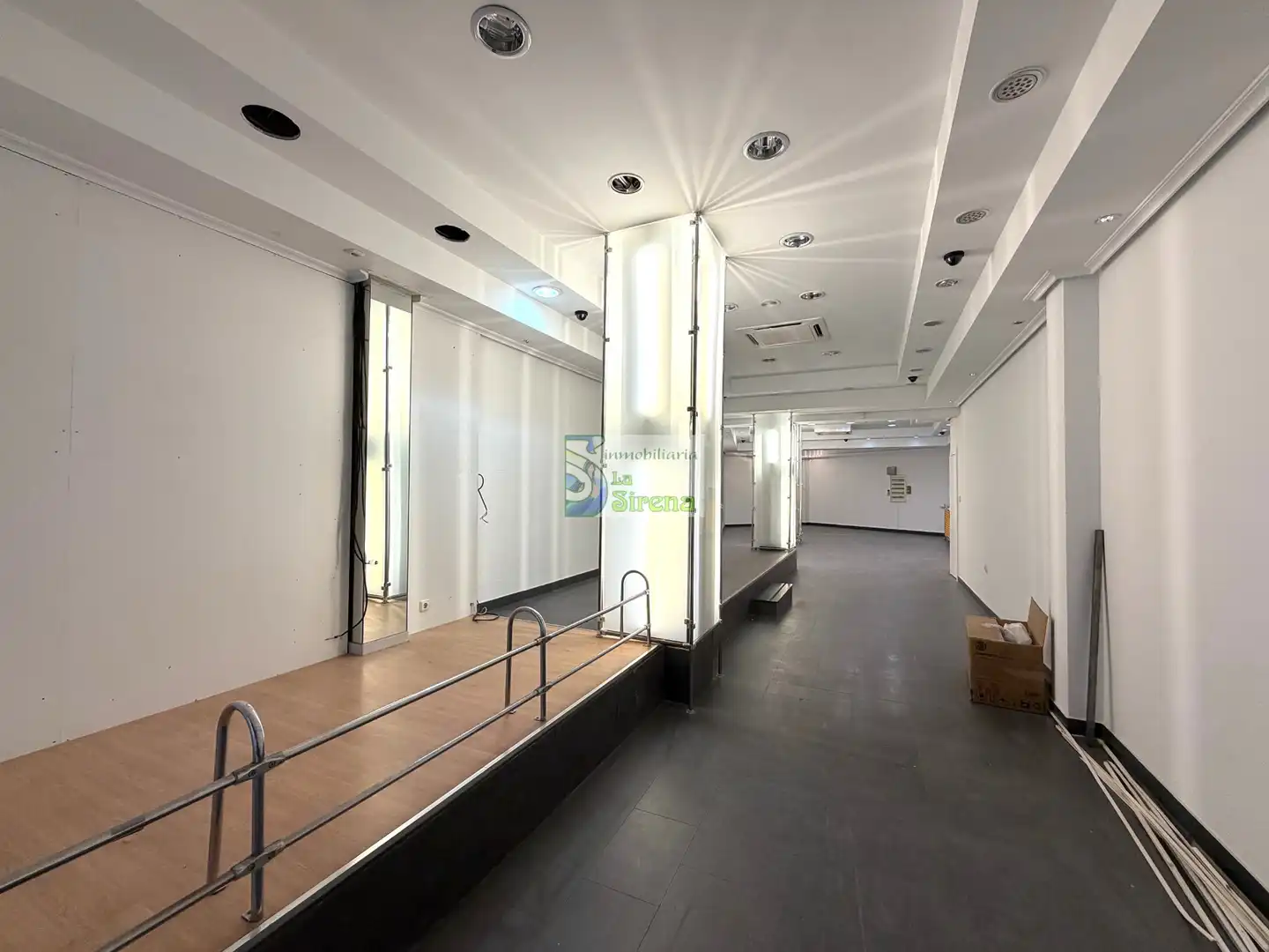 Gewerbefläche zur Miete in Calle Eladio Laredo 2, imagen 5