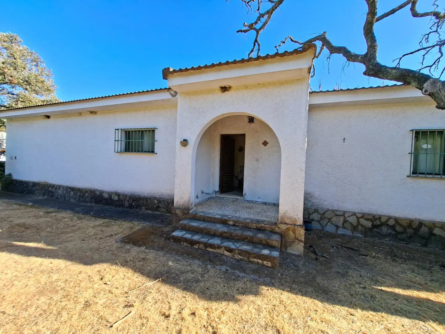 Vista exterior de Casa o chalet en venta en Guillena con Aire acondicionado, Jardín privado y Terraza