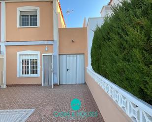 Exterior view of Duplex for sale in La Manga del Mar Menor