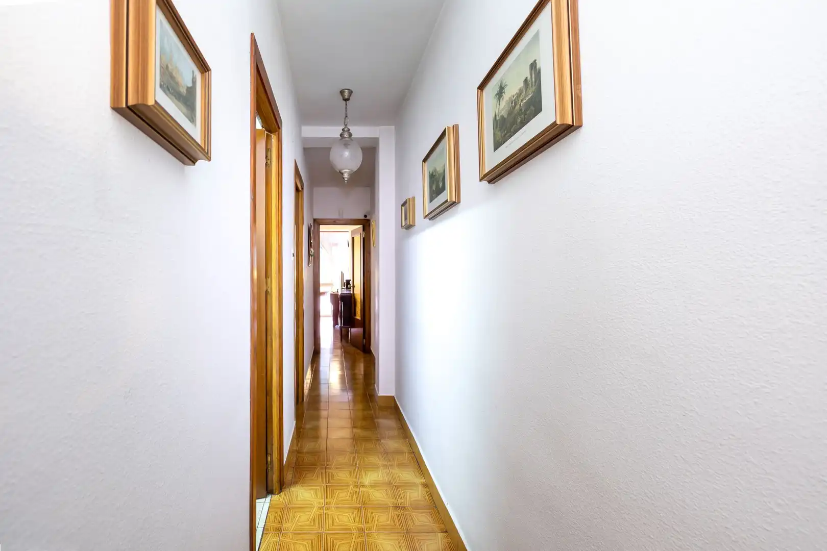 Flat for rent in N/A, 1, Camino de Ronda