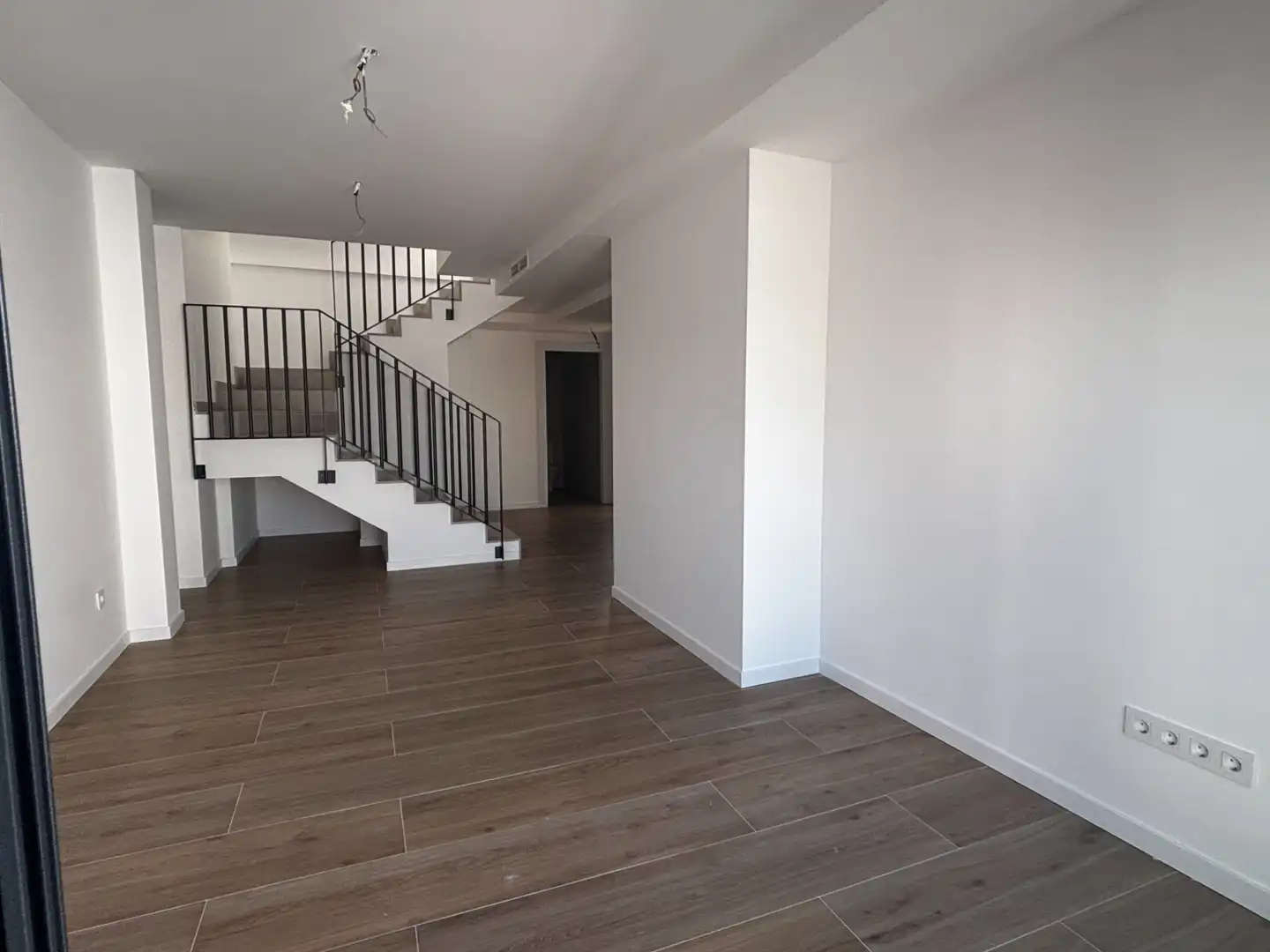 Dúplex con balcón en venta en Carrer de Linné 5, imagen 8