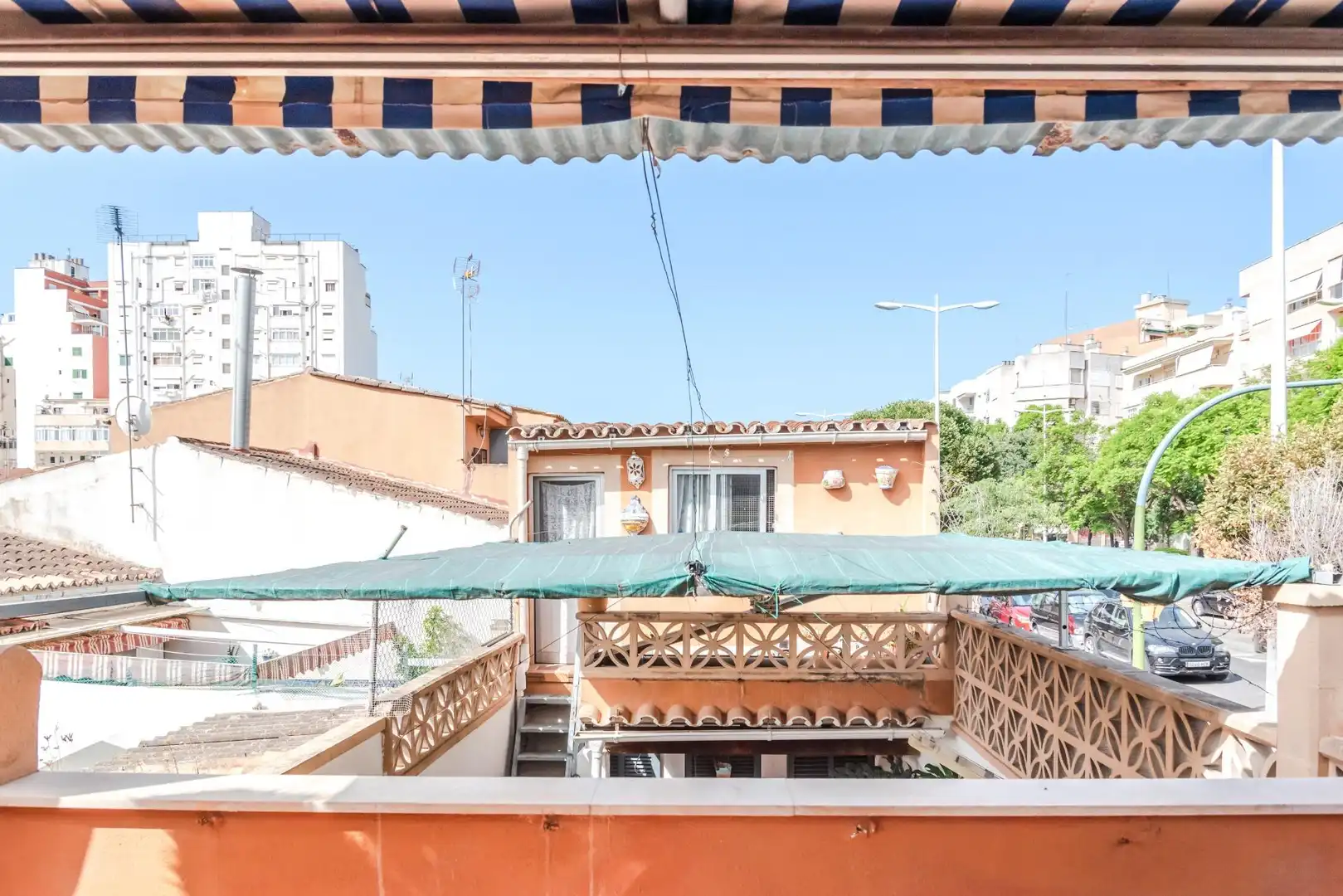 Casa adosada en venda a Els Hostalets