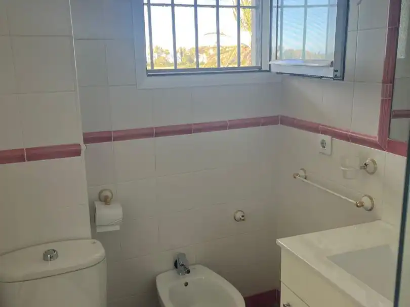 Adossat amb piscina en venda a avda nuevo oasis 1, imagen 6