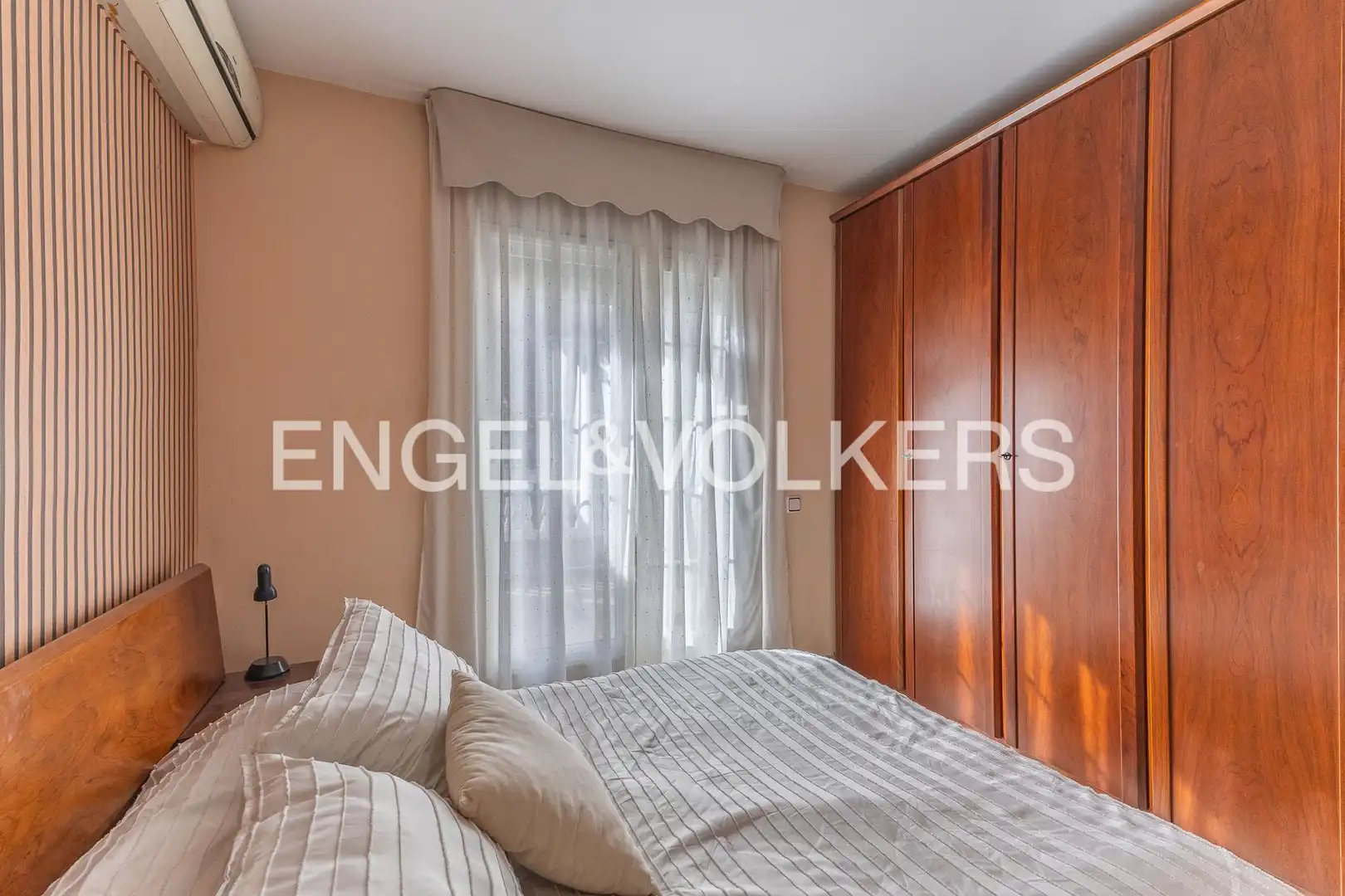 Bedroom of Detached homes for sale in Sabadell  with Air Conditioner, Heating and Terrace