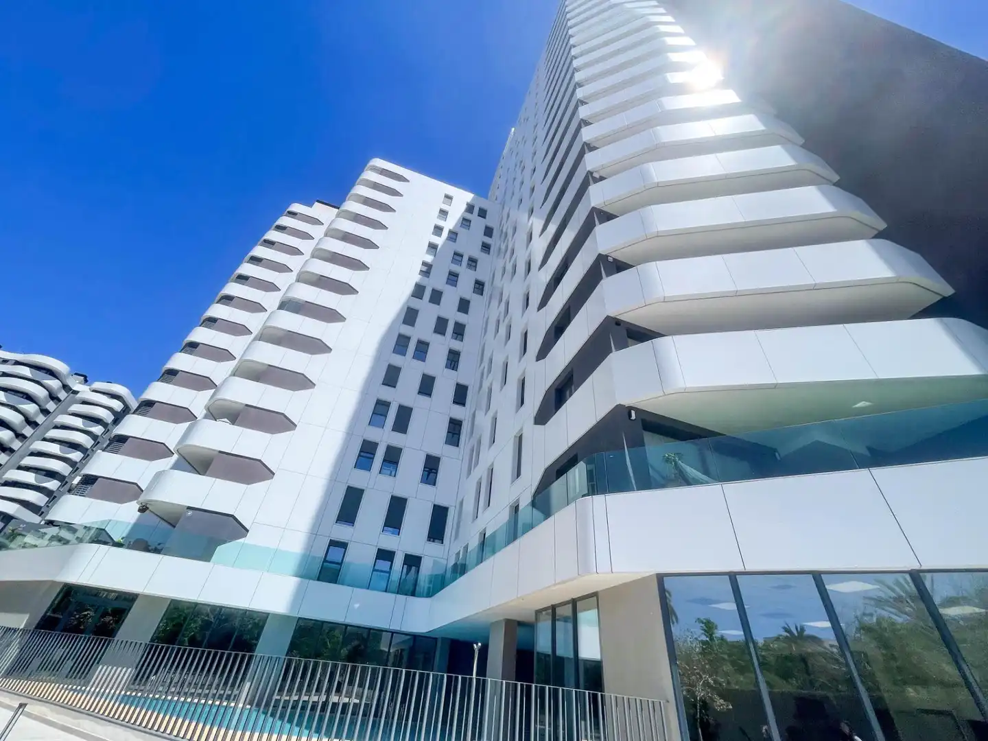 Vista exterior de Pis en venda en Valencia amb Aire condicionat, Calefacció i Jardí privat
