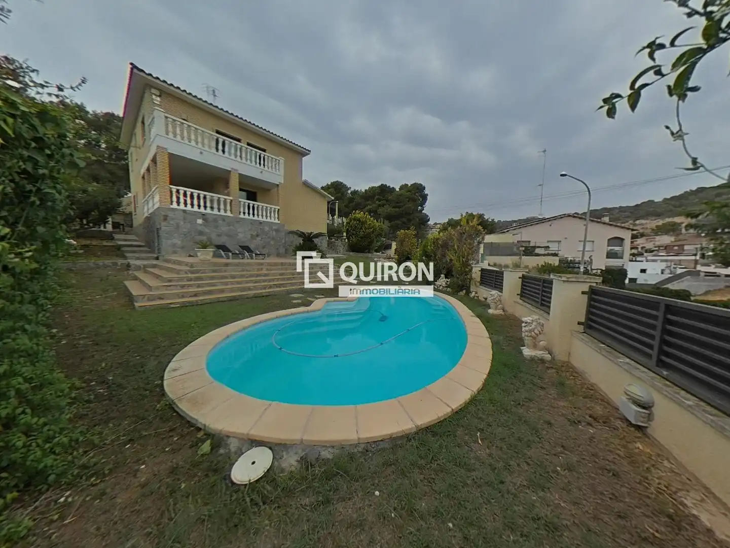 Villa con piscina in vendita a Pau Casals, imagen 3
