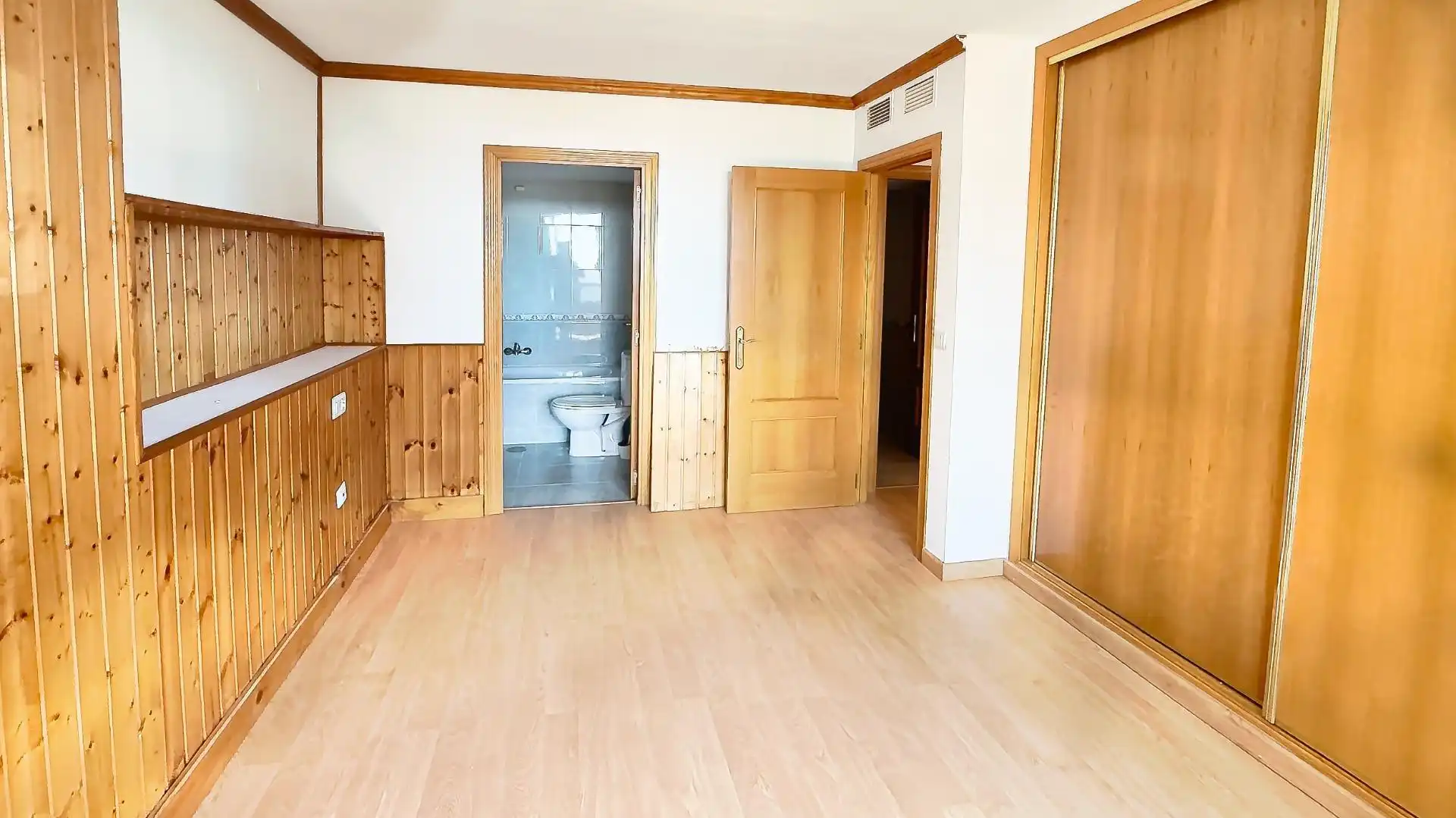 Piso en venta en Benidorm con Aire acondicionado, Jardín privado y Terraza
