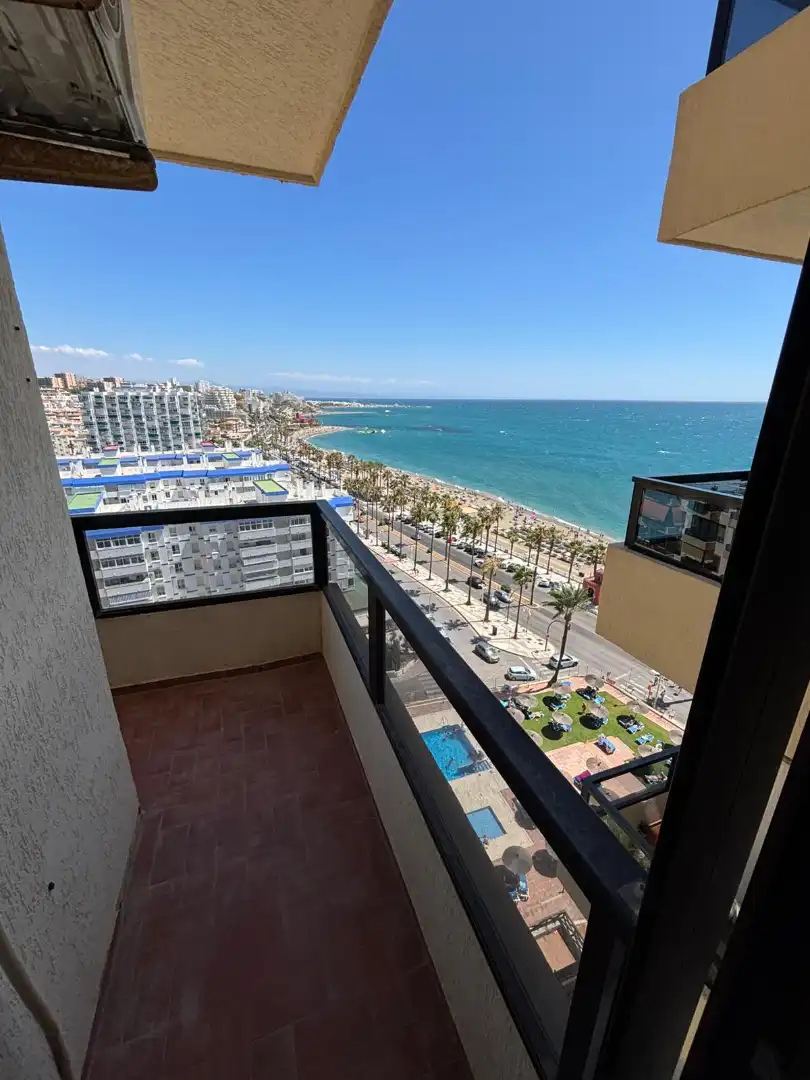 Terraza de Dúplex en venta en Benalmádena con Aire acondicionado, Terraza y Piscina comunitaria