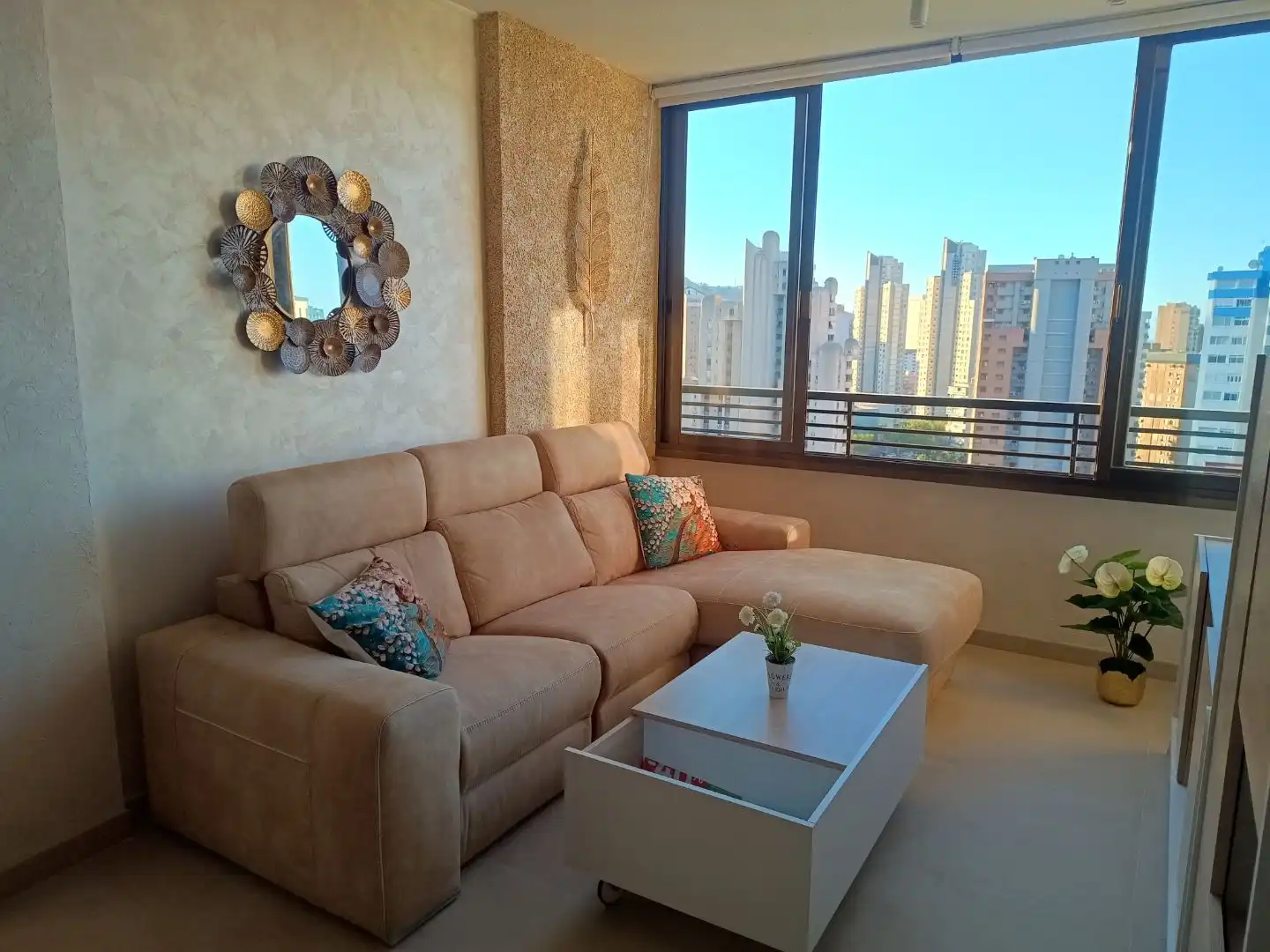Living room of Flat for rent in Juzgados - Plaza de Toros
