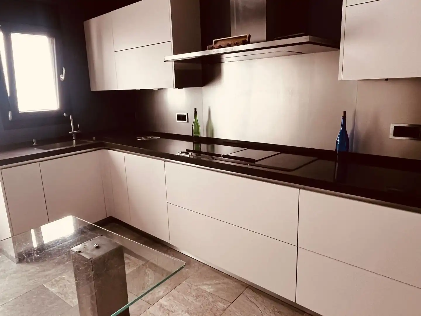 Cuina de Dúplex en venda en Chipiona amb Aire condicionat, Terrassa i Traster