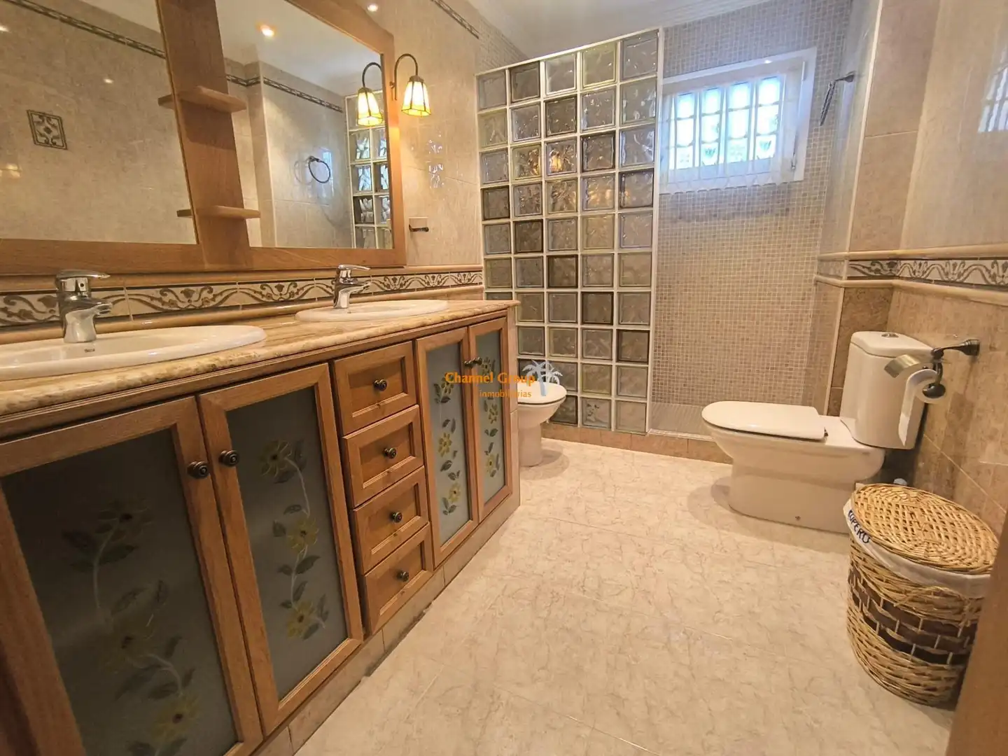 Baño de Casa o chalet en venta en Elche / Elx con Aire acondicionado, Jardín privado y Balcón