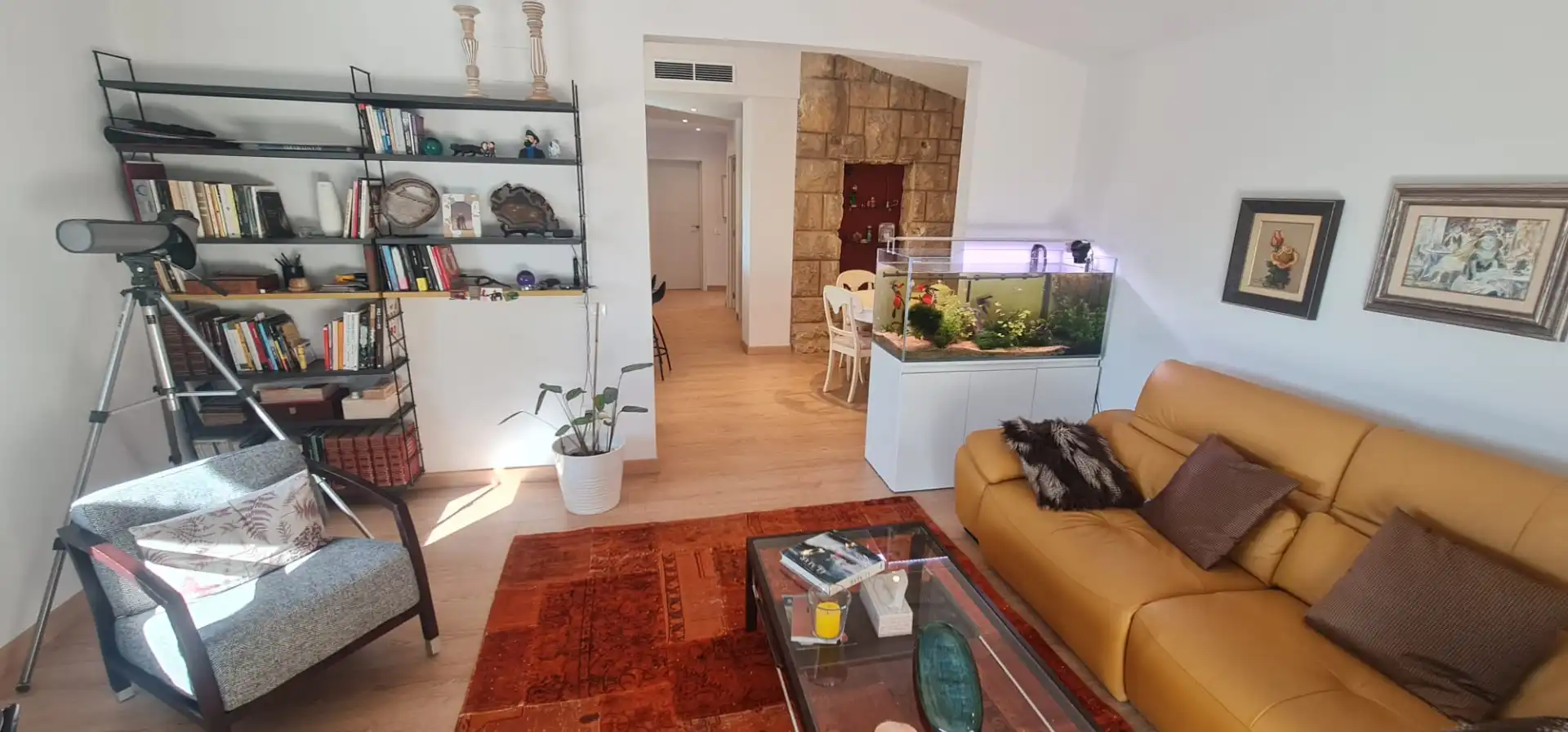 Sala d'estar de Casa o xalet en venda en Tarragona amb Aire condicionat, Calefacció i Jardí privat