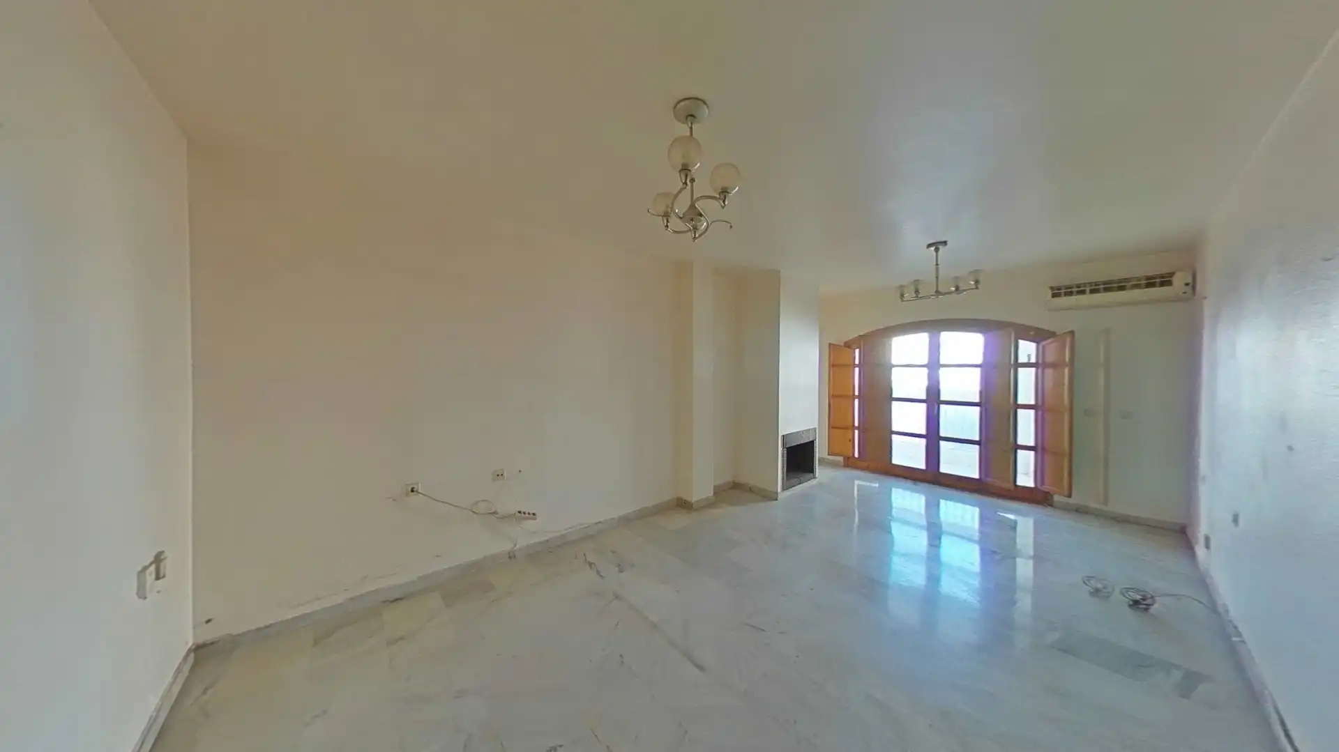 Sala d'estar de Pis en venda en Roquetas de Mar amb Terrassa