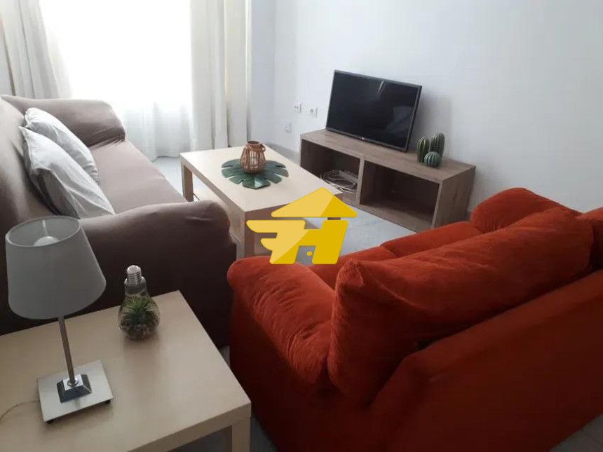 Sala d'estar de Pis de lloguer en Málaga Capital amb Jardí privat i Moblat