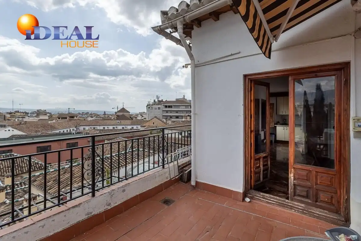 Piso con ascensor en venta en Centro
