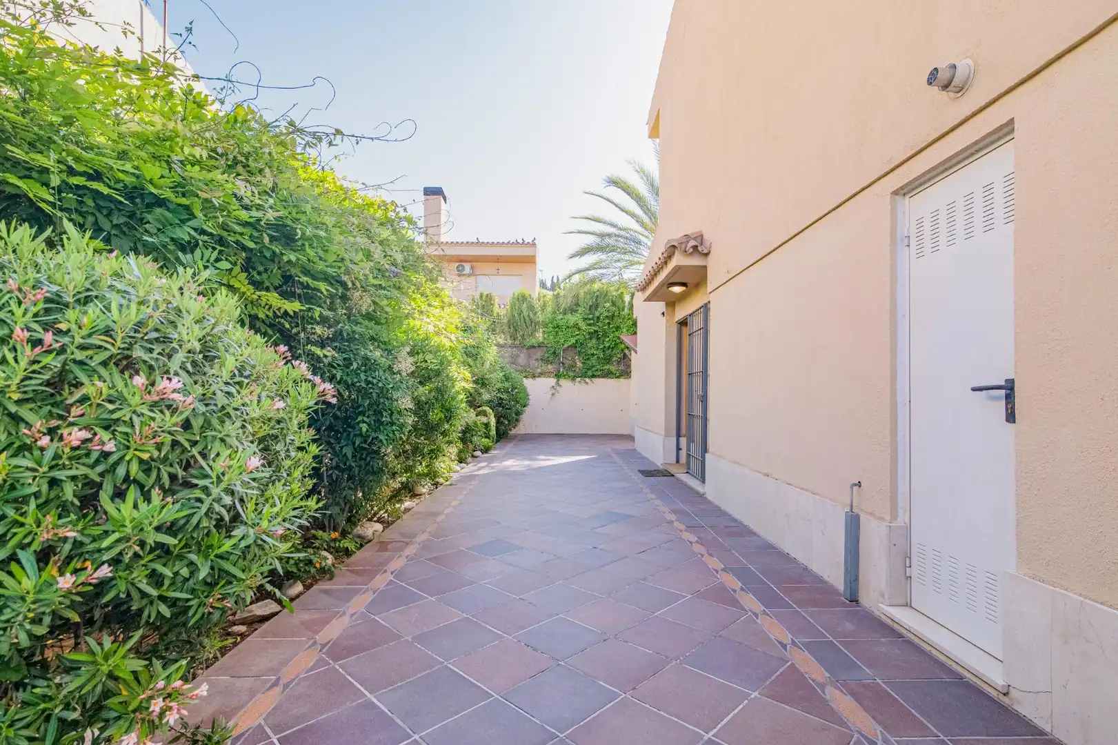 Chalet con jardín en venta en Avenida Villa de Otura, imagen 13