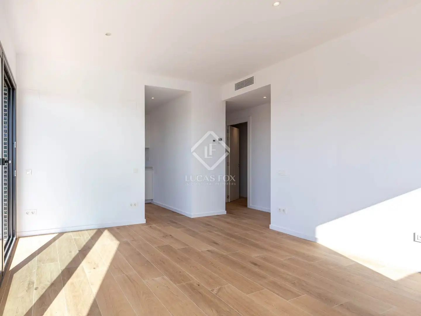 Flat with terrace to rent in Finestrelles, imagen 7