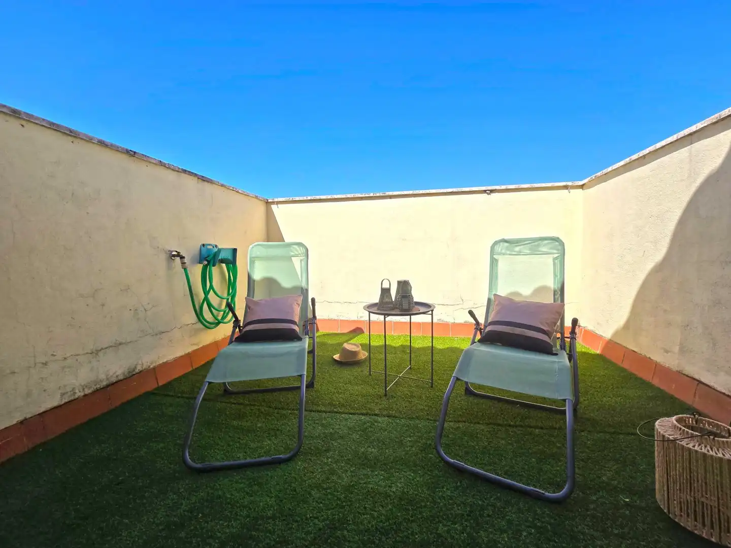 Terrace of Detached homes for sale in Alcalá del Río