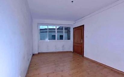 Bedroom of Flat for sale in  Barcelona Capital  with Parquet flooring