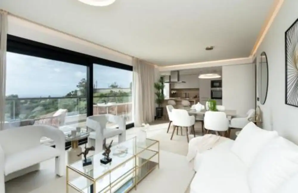 Ático con piscina en venta en Nueva Andalucía, imagen 3