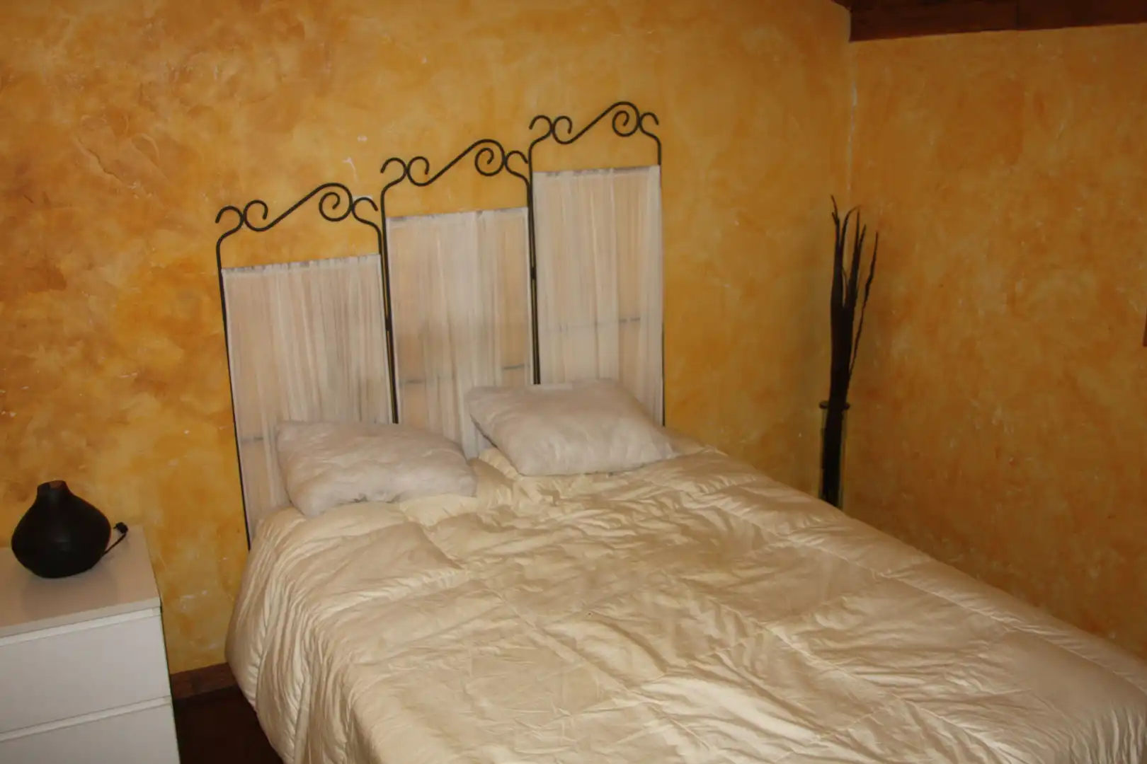 Habitación de Finca rústica en venta en San Roque de Riomiera con Jardín privado