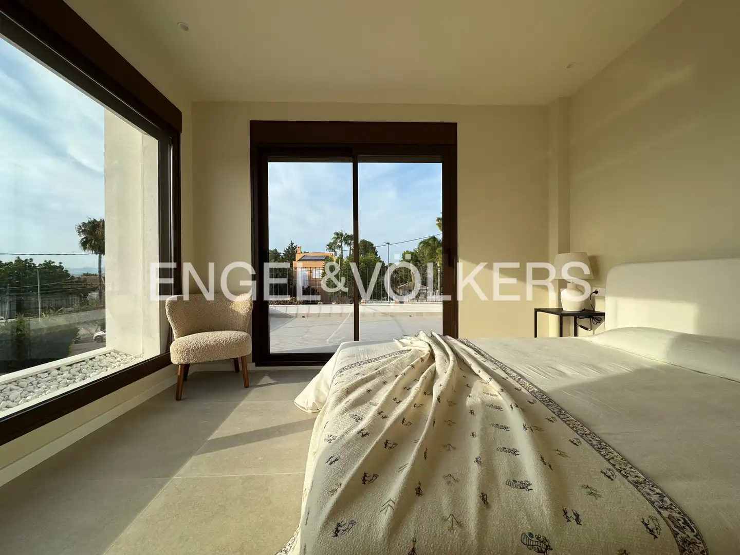 Bedroom of Houses for sale in L'Eliana  with Air Conditioner, Heating and Private garden