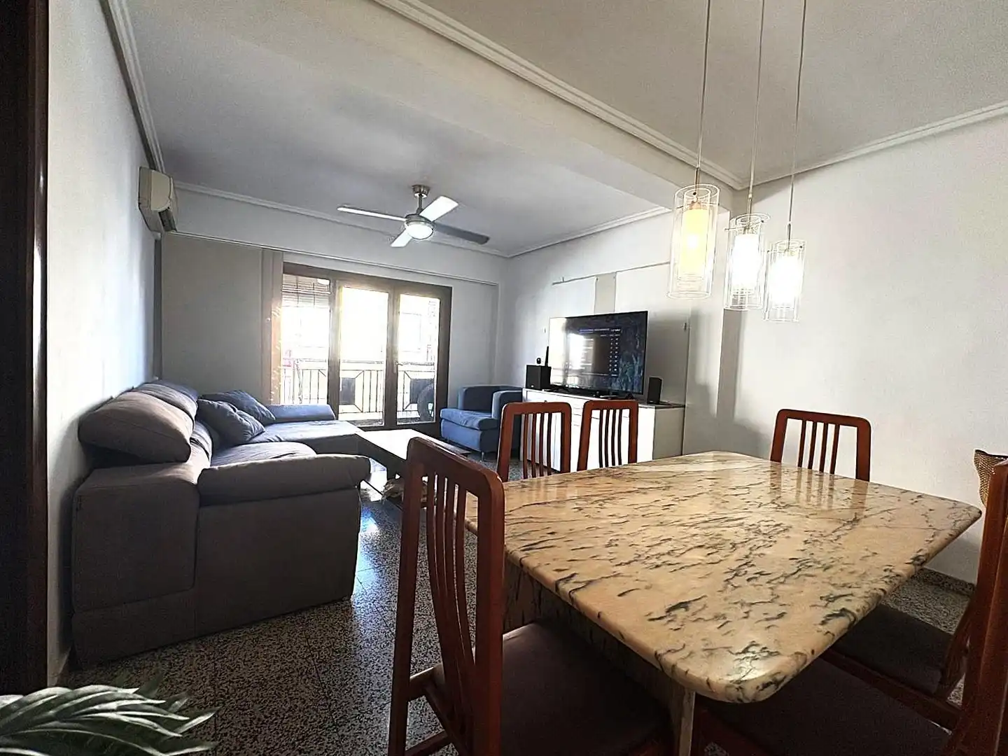 Sala de estar de Piso en venta en Paterna con Aire acondicionado, Amueblado y Balcón