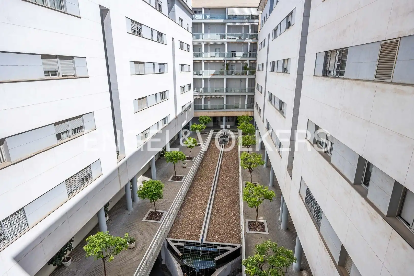 Exterior view of Flat for sale in Sevilla  with Air Conditioner, Heating and Terrace