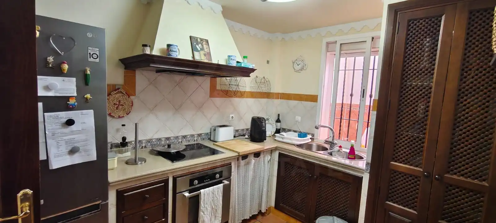 Cocina de Casa adosada en venta en Écija con Aire acondicionado, Calefacción y Terraza