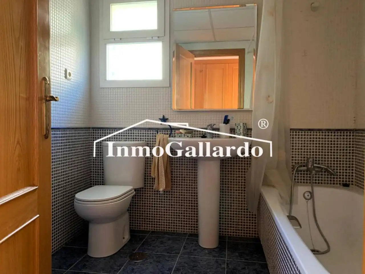 Casa aparellada amb jardí en venda a Este, imagen 32