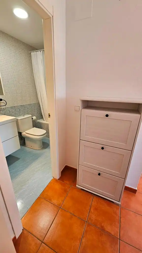Badezimmer von Wohnung zur Miete in Molina de Segura mit Klimaanlage, Heizung und Möbliert