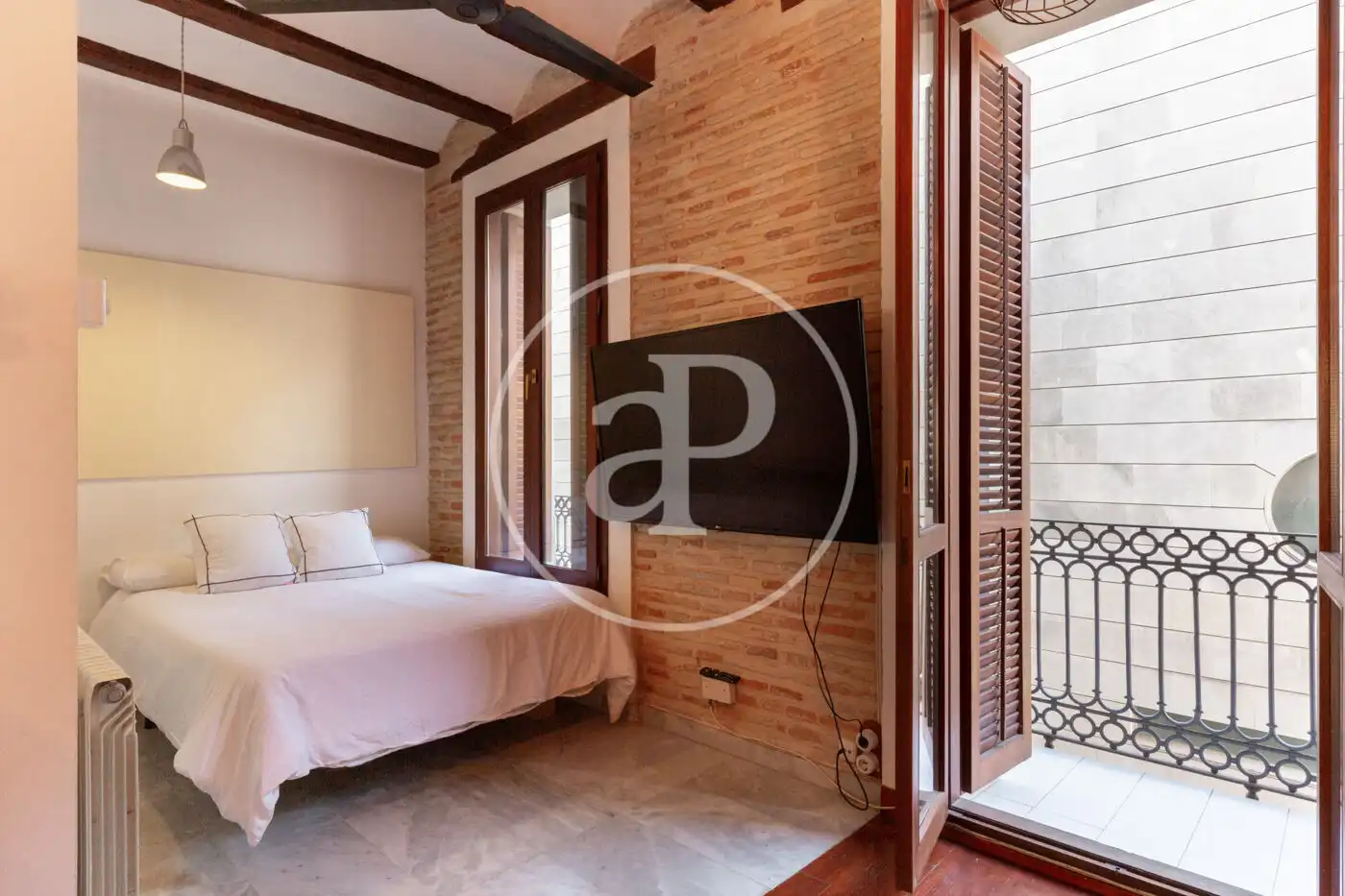 Flat for rent in C. de na Jordana, El Carme