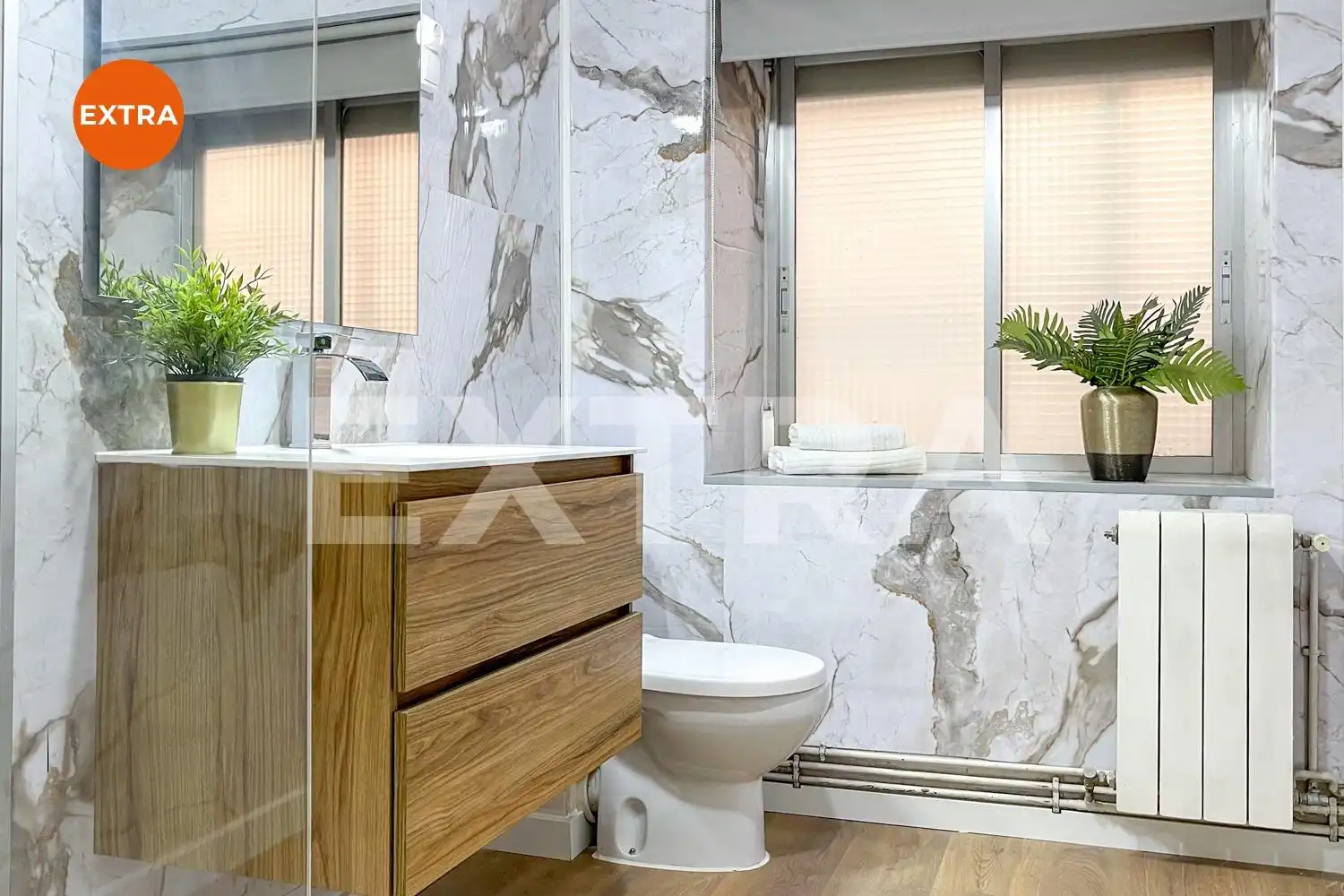 Baño de Piso en venta en Madrid con Calefacción y Alarma