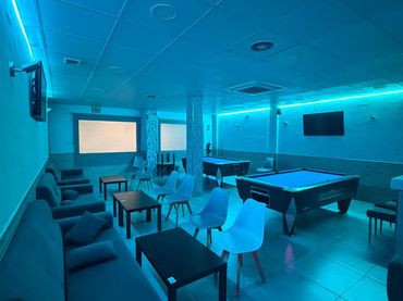 Business premises to rent in Avenida de españa 23