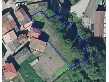 Chalet con balcón en venta en Lugar CASTAÑEDO