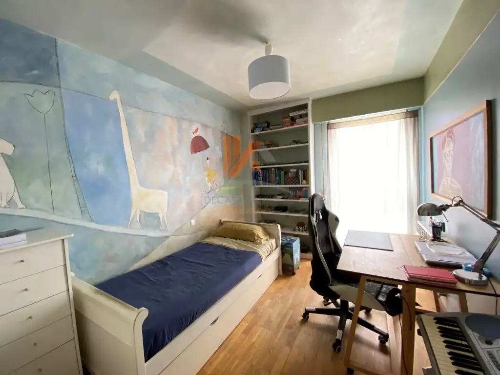 Habitación de Piso en venta en Santiago de Compostela  con Horno