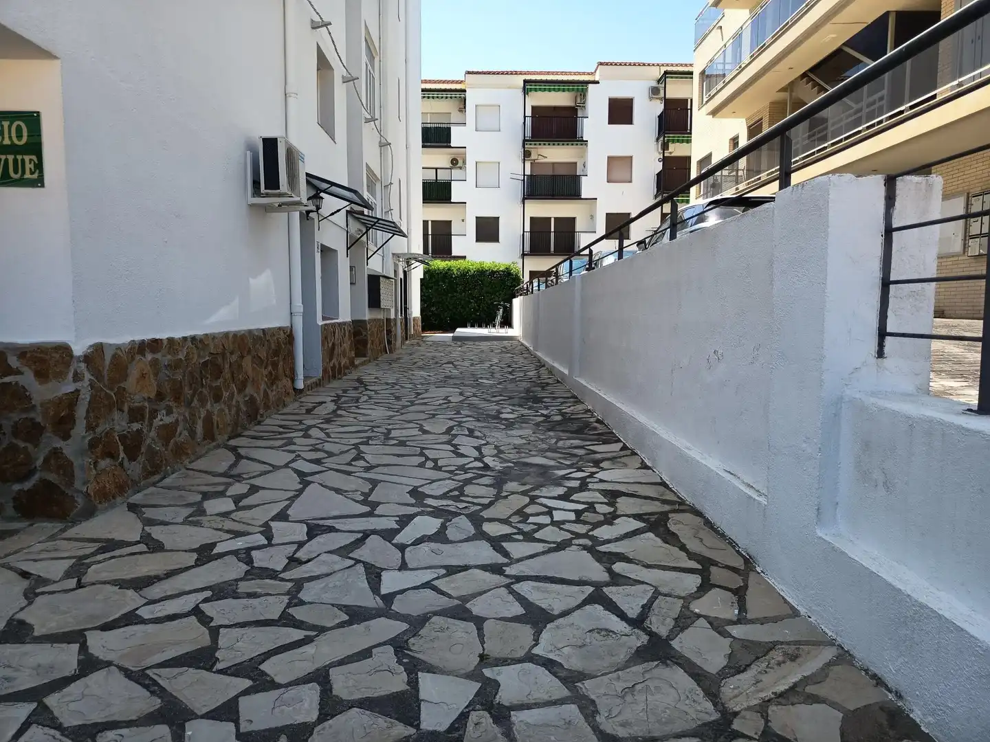 Exterior view of Flat for sale in Mont-roig del Camp  with Air Conditioner and Terrace