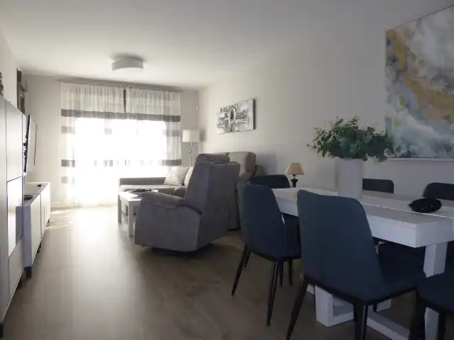 Living room of Flat for rent in Torremolinos  with Air Conditioner, Parquet flooring and Terrace