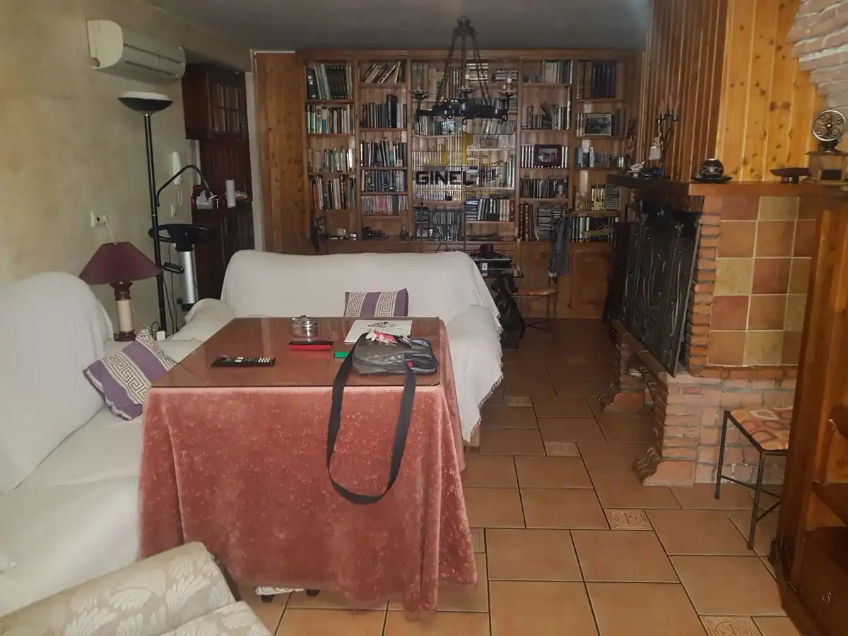 Sala d'estar de Casa o xalet en venda en Jaén amb Aire condicionat, Calefacció i Terrassa