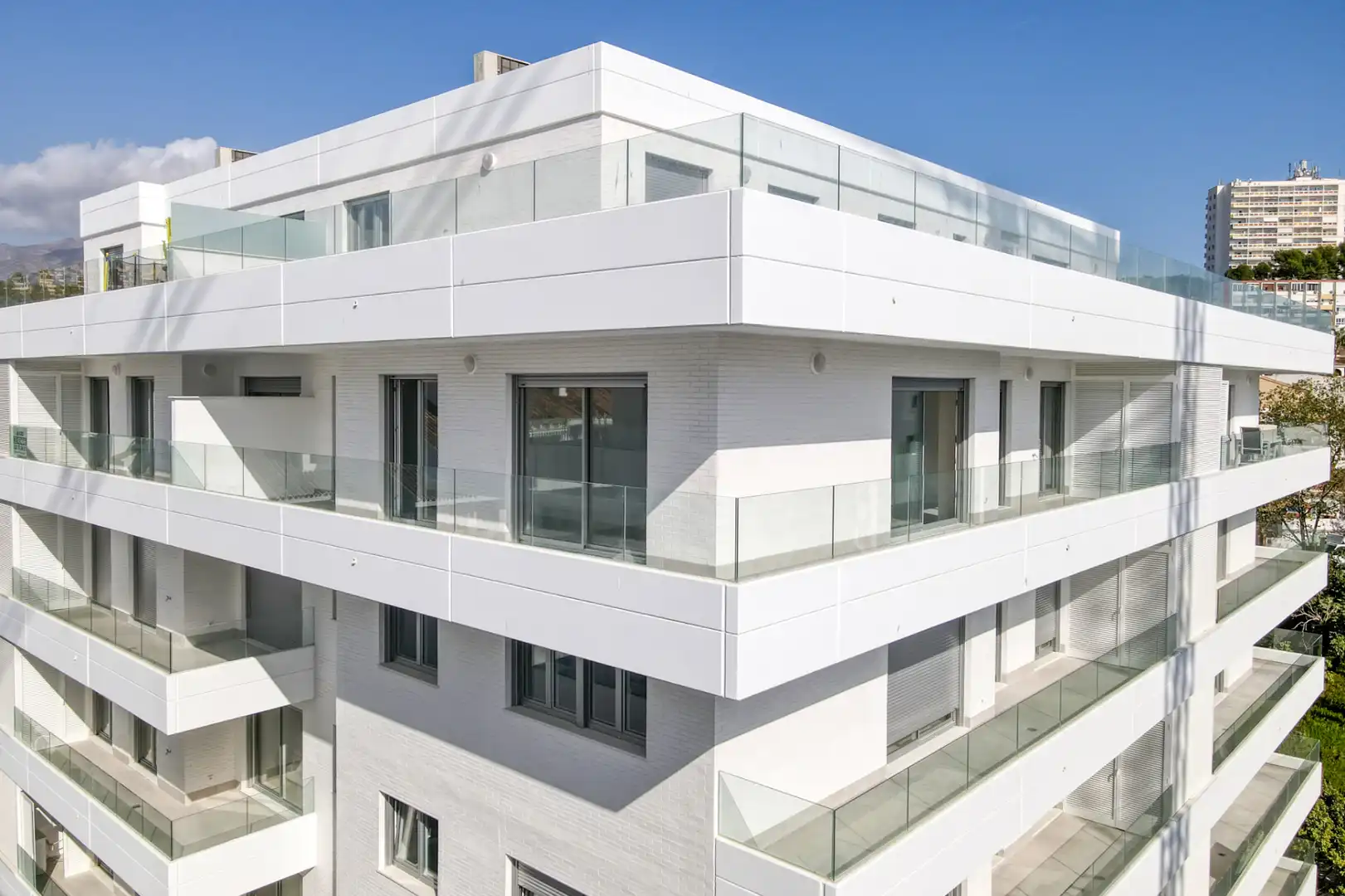Vista exterior de Piso en venta en Marbella con Calefacción, Terraza y Trastero