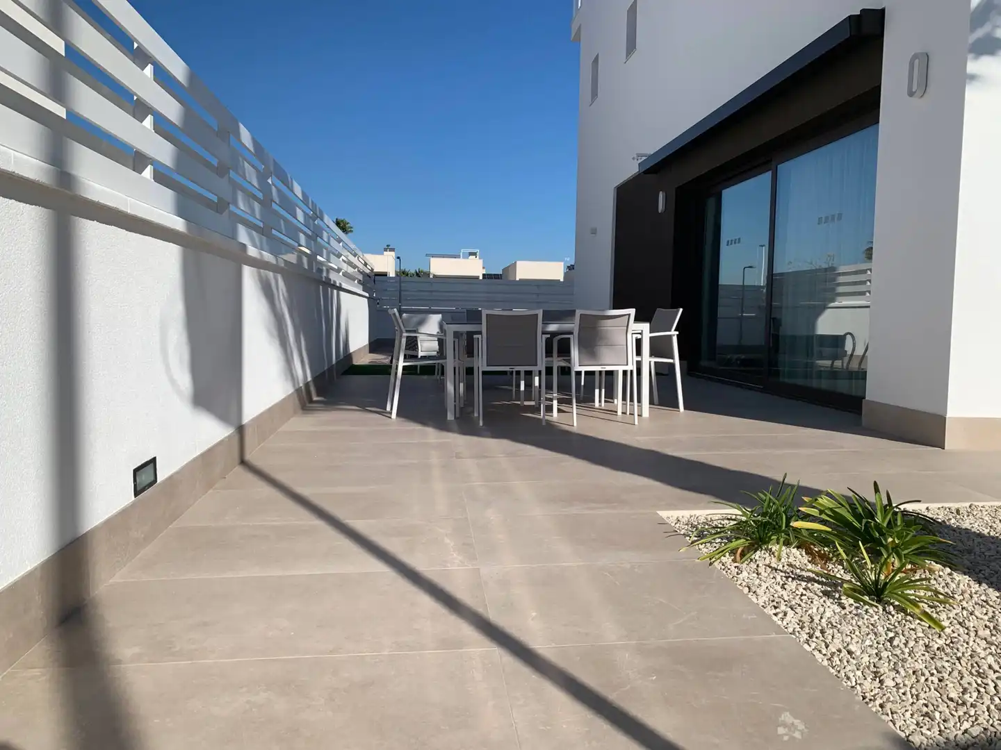 Villa con terrazza in vendita a Calle Calle Irlanda, imagen 3