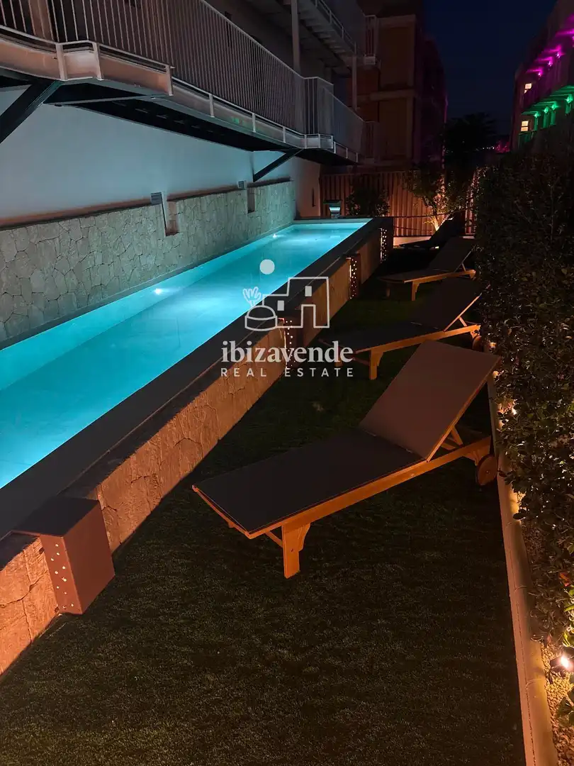 Piscina de Pis de lloguer en Sant Antoni de Portmany amb Aire condicionat, Calefacció i Terrassa