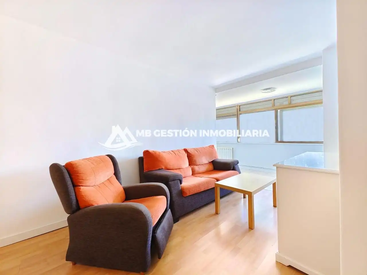 Sala de estar de Piso en venta en Fuenlabrada con Calefacción, Terraza y Piscina