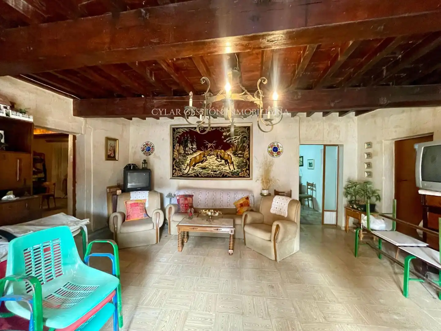 Sala de estar de Casa o chalet en venta en Monterrubio de Armuña con Terraza, Trastero y Piscina