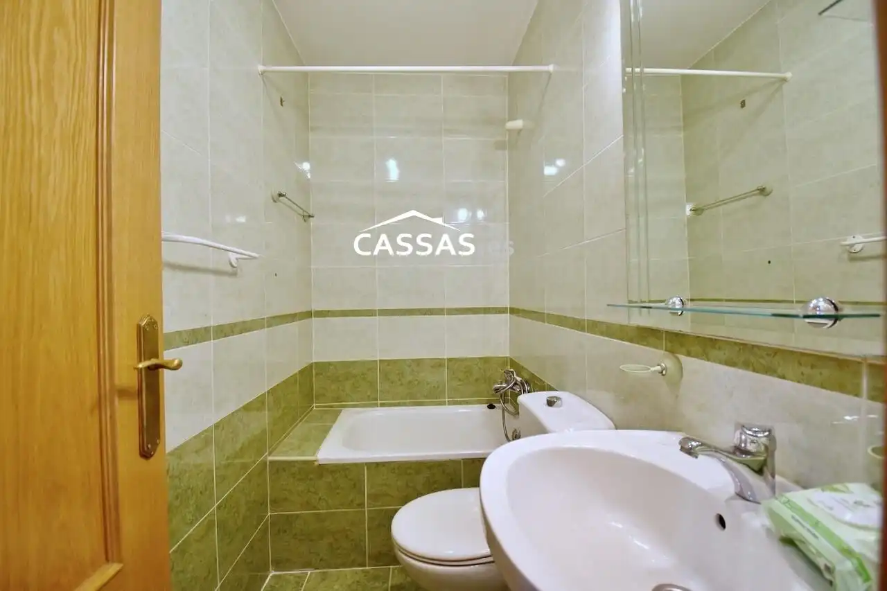 Baño de Planta baja en venta en Torrejón de Ardoz con Aire acondicionado y Piscina comunitaria