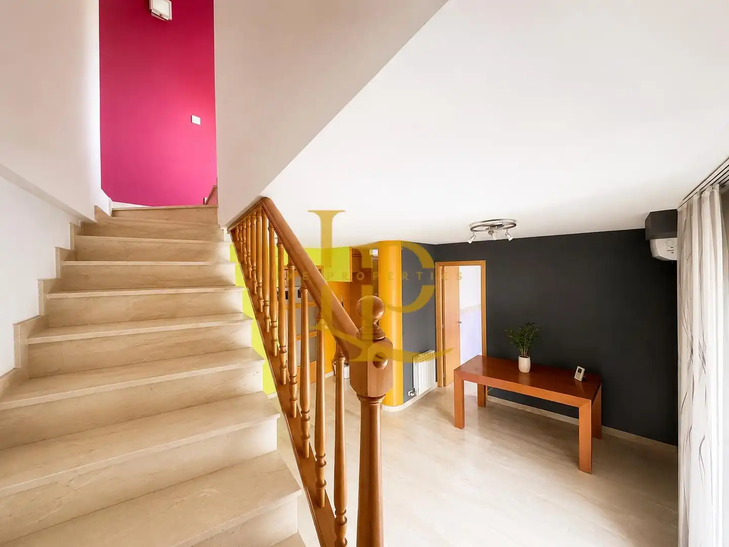 Duplex with terrace for sale in Carrer de la Mare de Déu de Lourdes, imagen 11