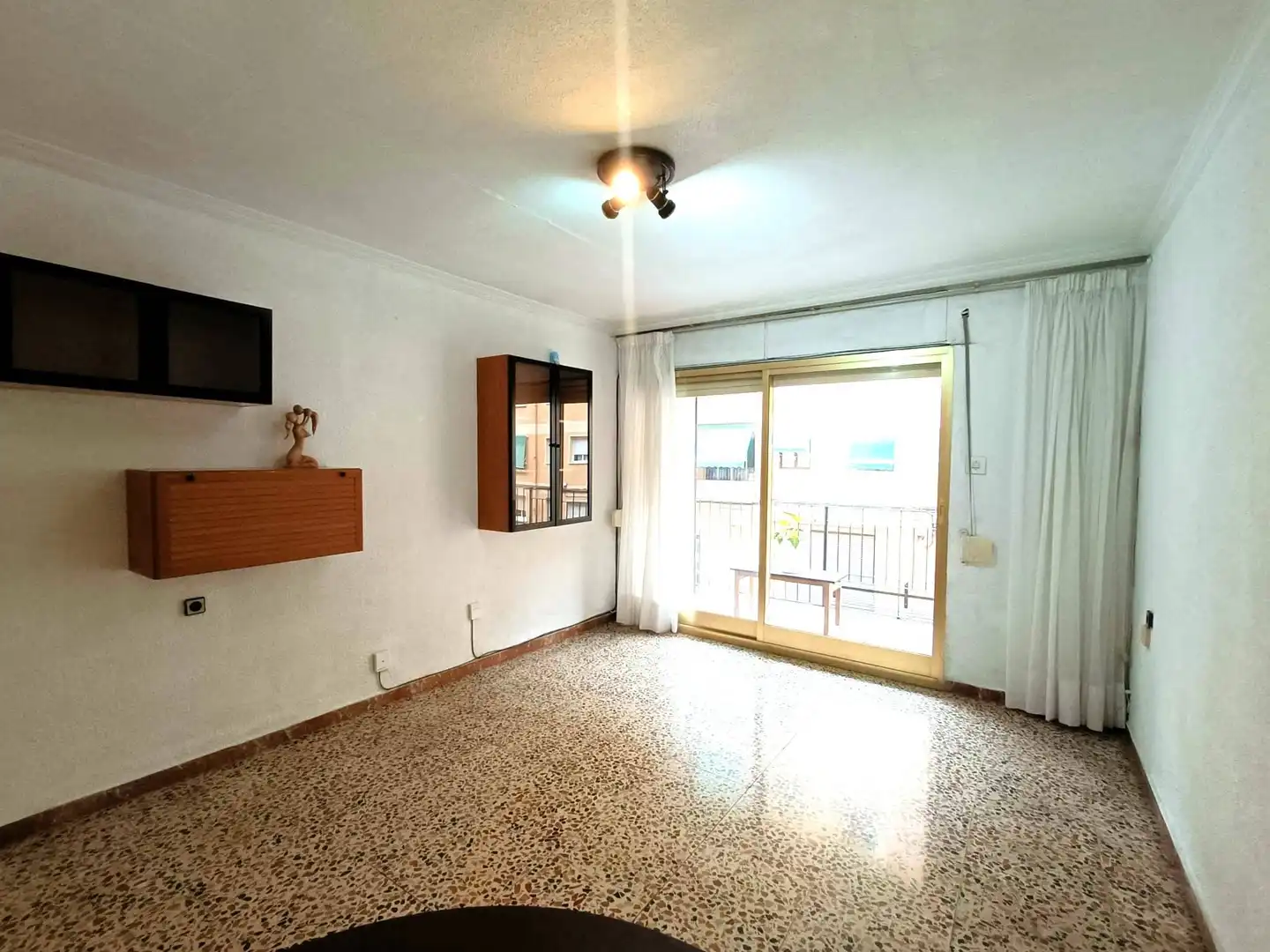 Living room of Flat for sale in Alicante / Alacant  with Terrace and Balcony