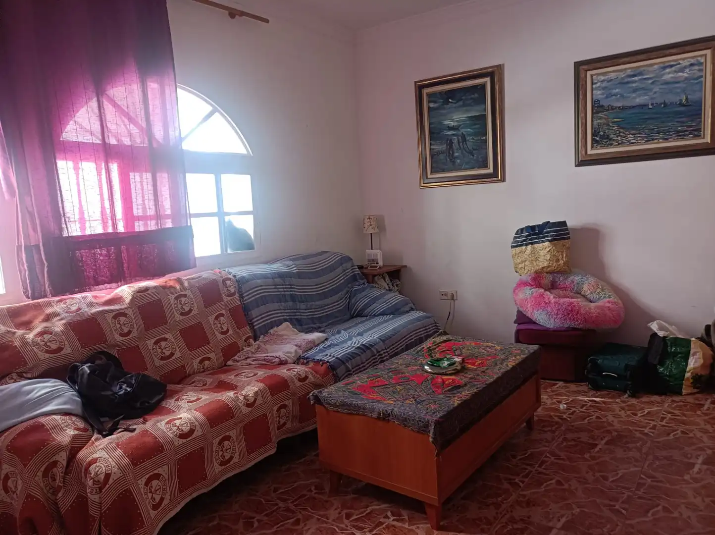 Sala de estar de Casa o chalet en venta en Vélez-Málaga con Aire acondicionado, Terraza y Amueblado