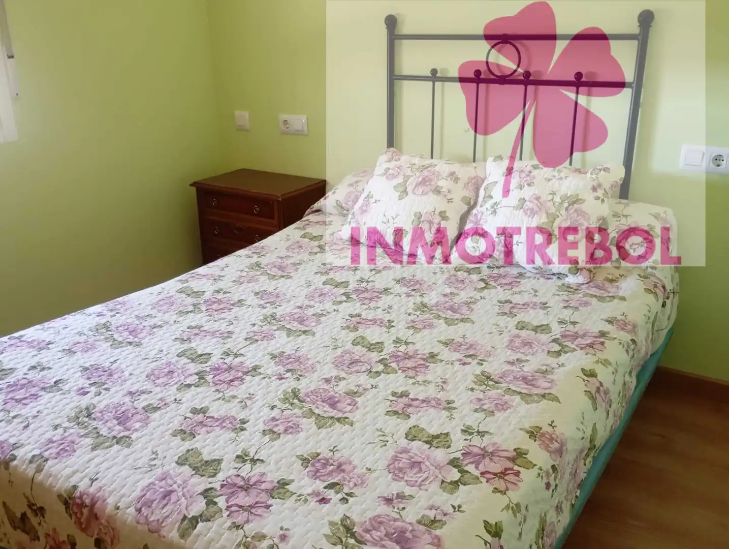 Bedroom of Houses for sale in Carrión de los Céspedes  with Air Conditioner, Heating and Private garden