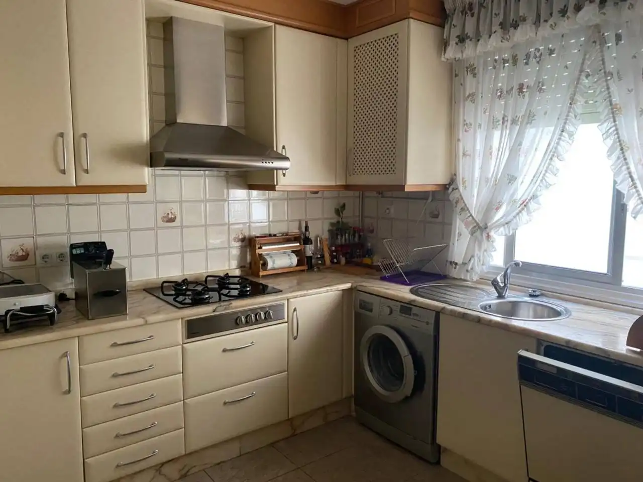 Cocina de Piso en venta en Ourense Capital  con Calefacción, Parquet y Trastero